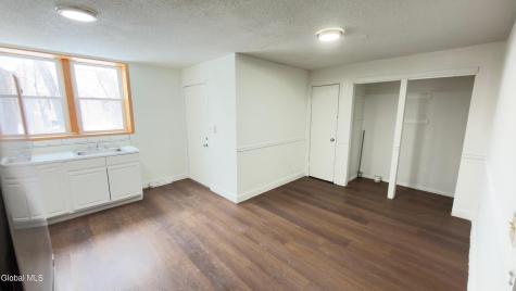 3132 6th Avenue Troy NY 12180