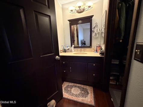 212 Yorktown Drive Clifton Park NY 12065