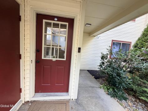 212 Yorktown Drive Clifton Park NY 12065