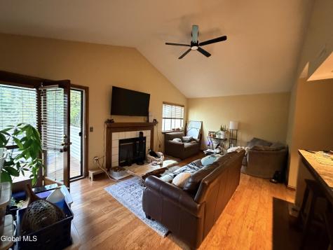 212 Yorktown Drive Clifton Park NY 12065