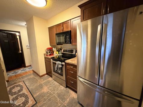 212 Yorktown Drive Clifton Park NY 12065