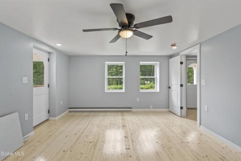 820 Valley Falls Road Rensselaer NY 12154