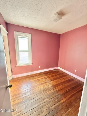1066 Phoenix Avenue Schenectady NY 12308