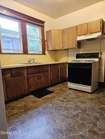28 Arcadia Avenue Albany NY 12209
