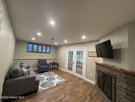5 Loughberry Road Saratoga Springs NY 12866