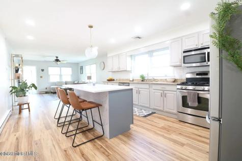2 Van Buren Avenue Colonie NY 12205