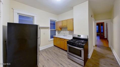 11 Alden Avenue Albany NY 12209