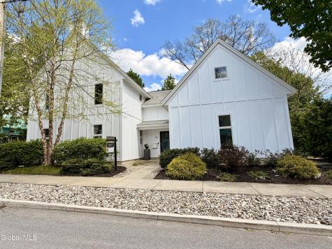18 Granite Street Saratoga Springs NY 12866