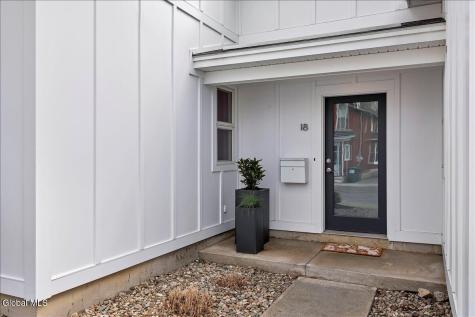 18 Granite Street Saratoga Springs NY 12866