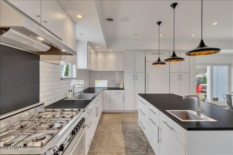 18 Granite Street Saratoga Springs NY 12866