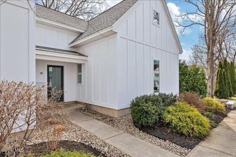 18 Granite Street Saratoga Springs NY 12866