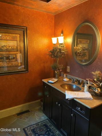 106 Greenfield Avenue Saratoga Springs NY 12866