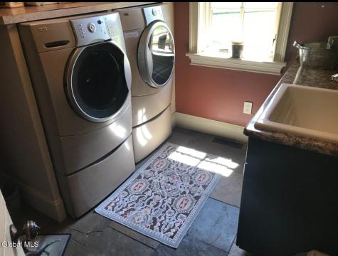 106 Greenfield Avenue Saratoga Springs NY 12866