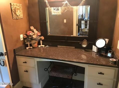 106 Greenfield Avenue Saratoga Springs NY 12866