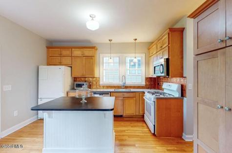 24 W Erie Street Albany NY 12208