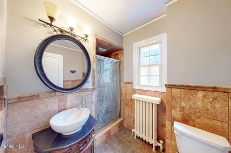 24 W Erie Street Albany NY 12208