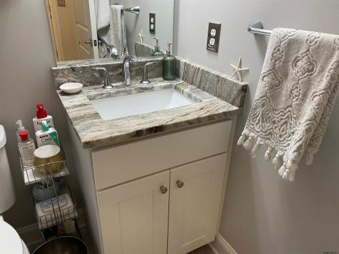 77 Van Dam Street Saratoga Springs NY 12866