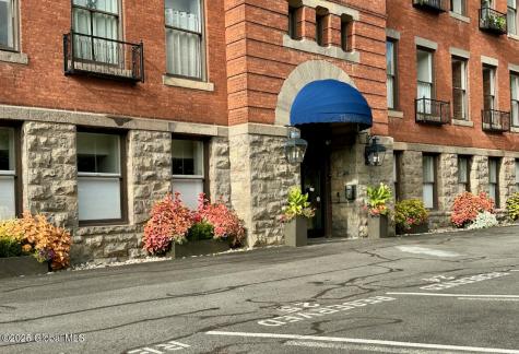 77 Van Dam Street Saratoga Springs NY 12866