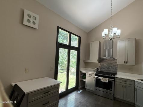 214 Walnut Lane Slingerlands NY 12159
