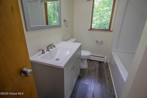 59 Parkwood Drive Colonie NY 12205