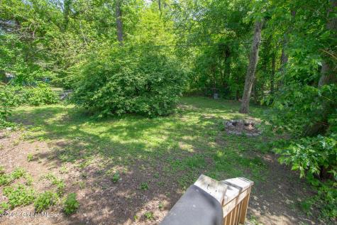 59 Parkwood Drive Colonie NY 12205