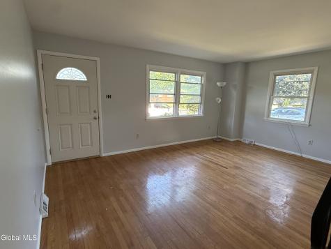 5B Van Dyke Road Albany NY 12205