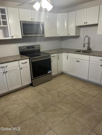 18 1/2 Voorhees Street Amsterdam NY 12010