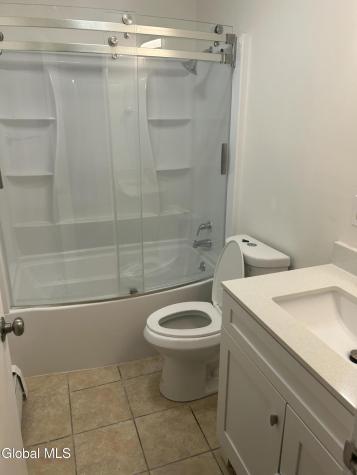 18 1/2 Voorhees Street Amsterdam NY 12010