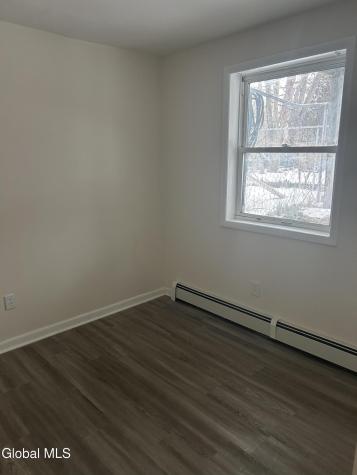 18 1/2 Voorhees Street Amsterdam NY 12010