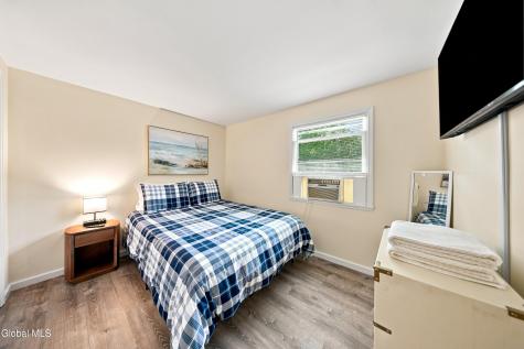 86 Jefferson Street Saratoga Springs NY 12866