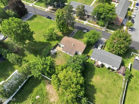 86 Jefferson Street Saratoga Springs NY 12866