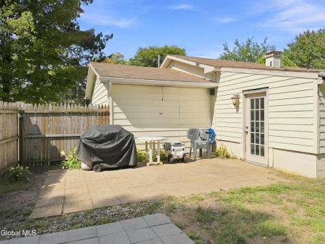 86 Jefferson Street Saratoga Springs NY 12866