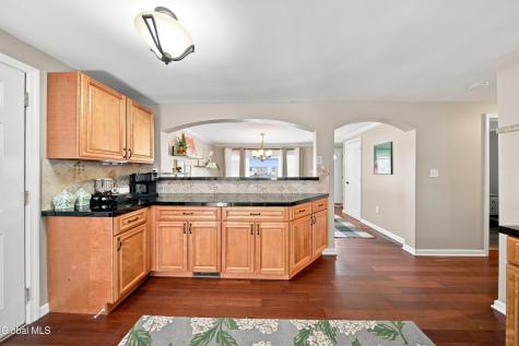86 Jefferson Street Saratoga Springs NY 12866