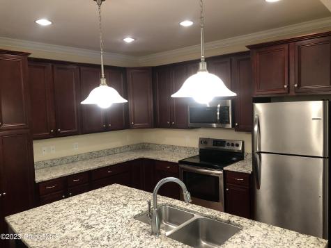 616 Lois Lane Schenectady NY 12304