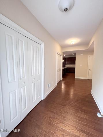 616 Lois Lane Schenectady NY 12304