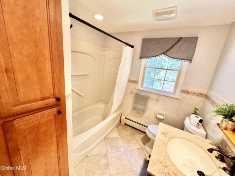 11 Hearthside Drive Ballston Lake NY 12019