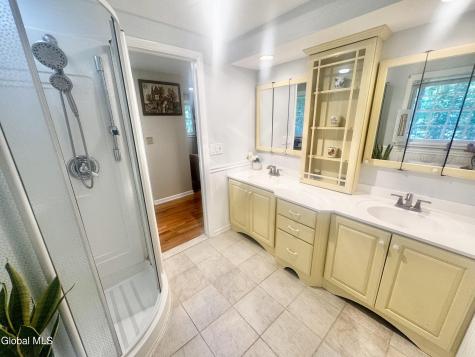 11 Hearthside Drive Ballston Lake NY 12019