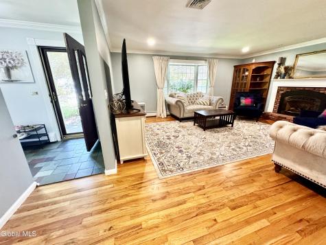 11 Hearthside Drive Ballston Lake NY 12019