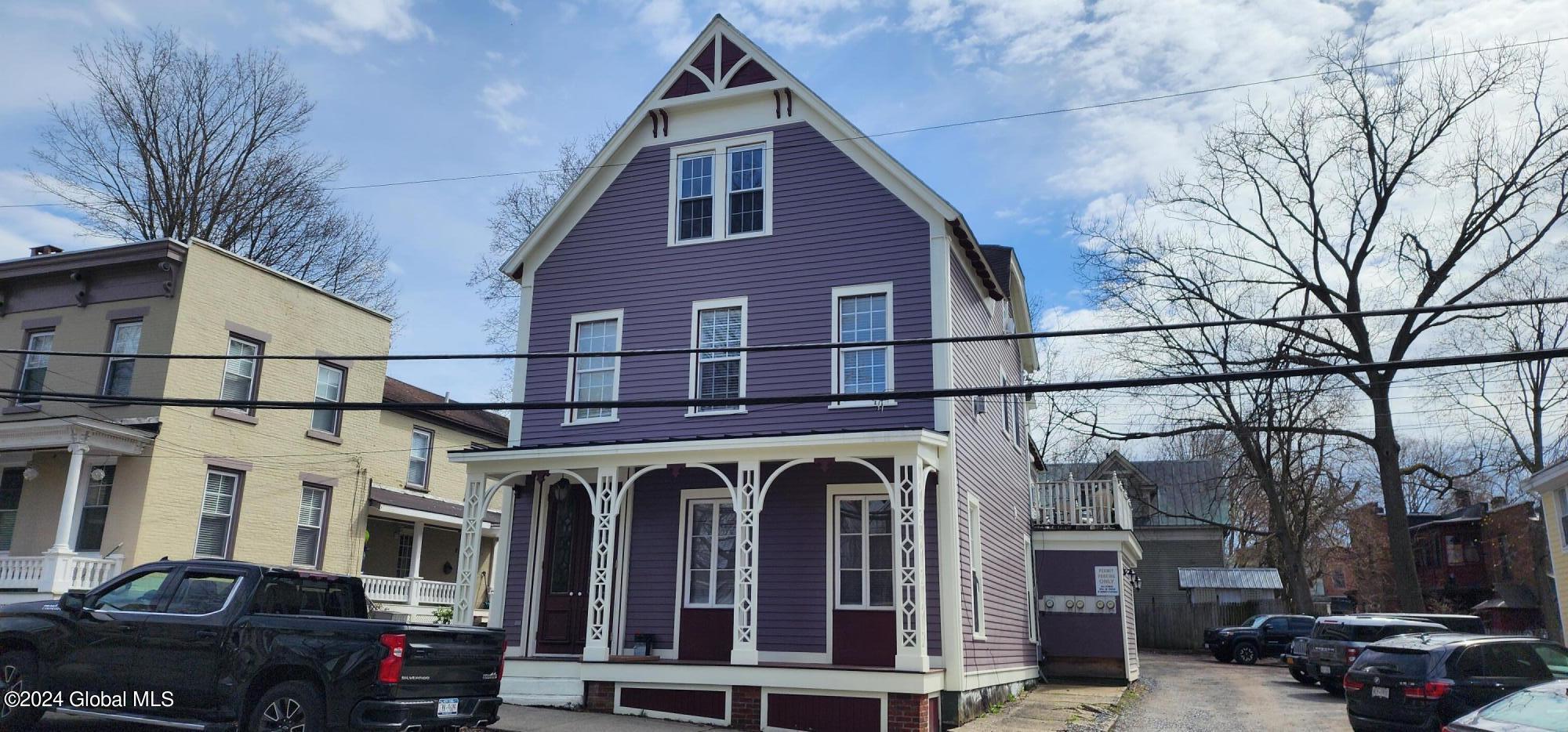 74 Caroline Street Saratoga Springs NY 12866