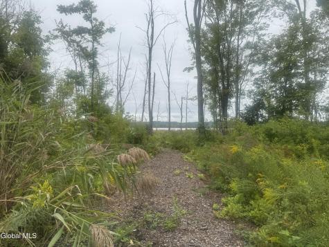 2125 Us-9 Saratoga NY 12151