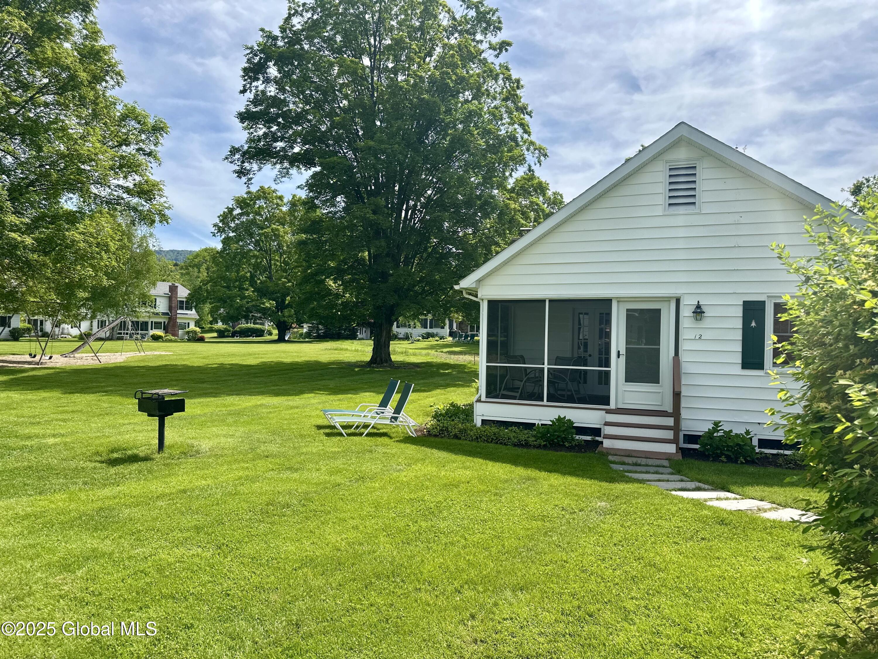 12 Seneca Drive Cleverdale NY 12804