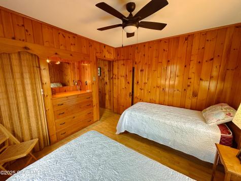 12 Seneca Drive Cleverdale NY 12804