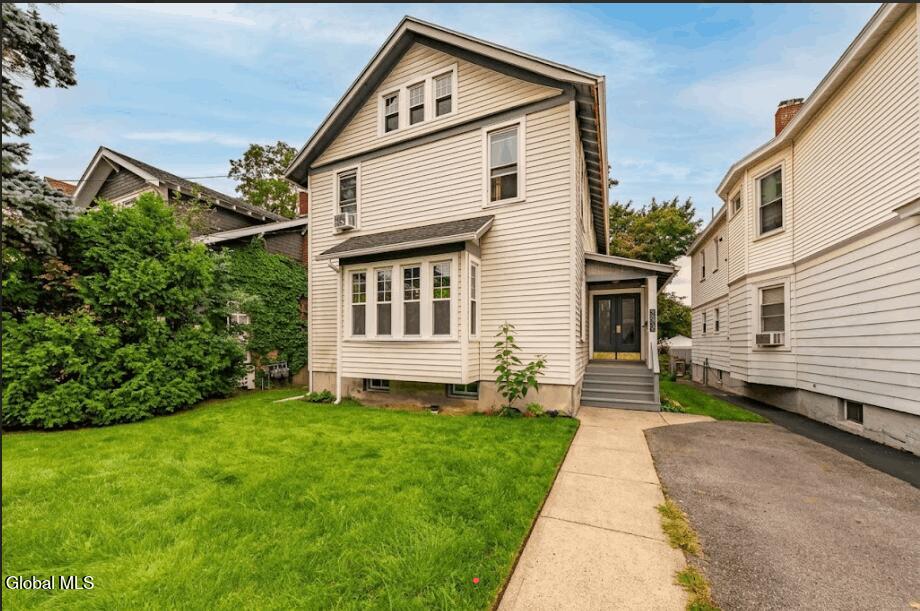 688 Myrtle Avenue Albany NY 12208
