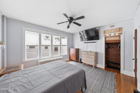 688 Myrtle Avenue Albany NY 12208