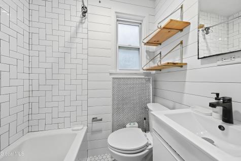 688 Myrtle Avenue Albany NY 12208