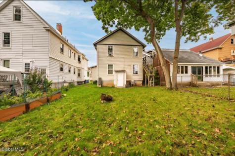 688 Myrtle Avenue Albany NY 12208