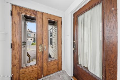 688 Myrtle Avenue Albany NY 12208