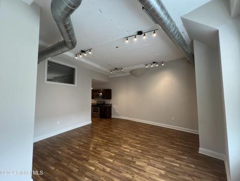 733 Broadway Albany NY 12207
