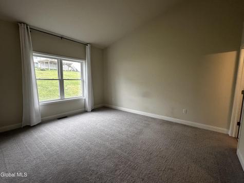 20 Harbor Lane Cohoes NY 12047