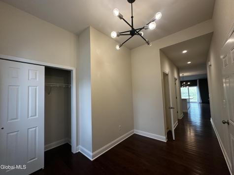 20 Harbor Lane Cohoes NY 12047